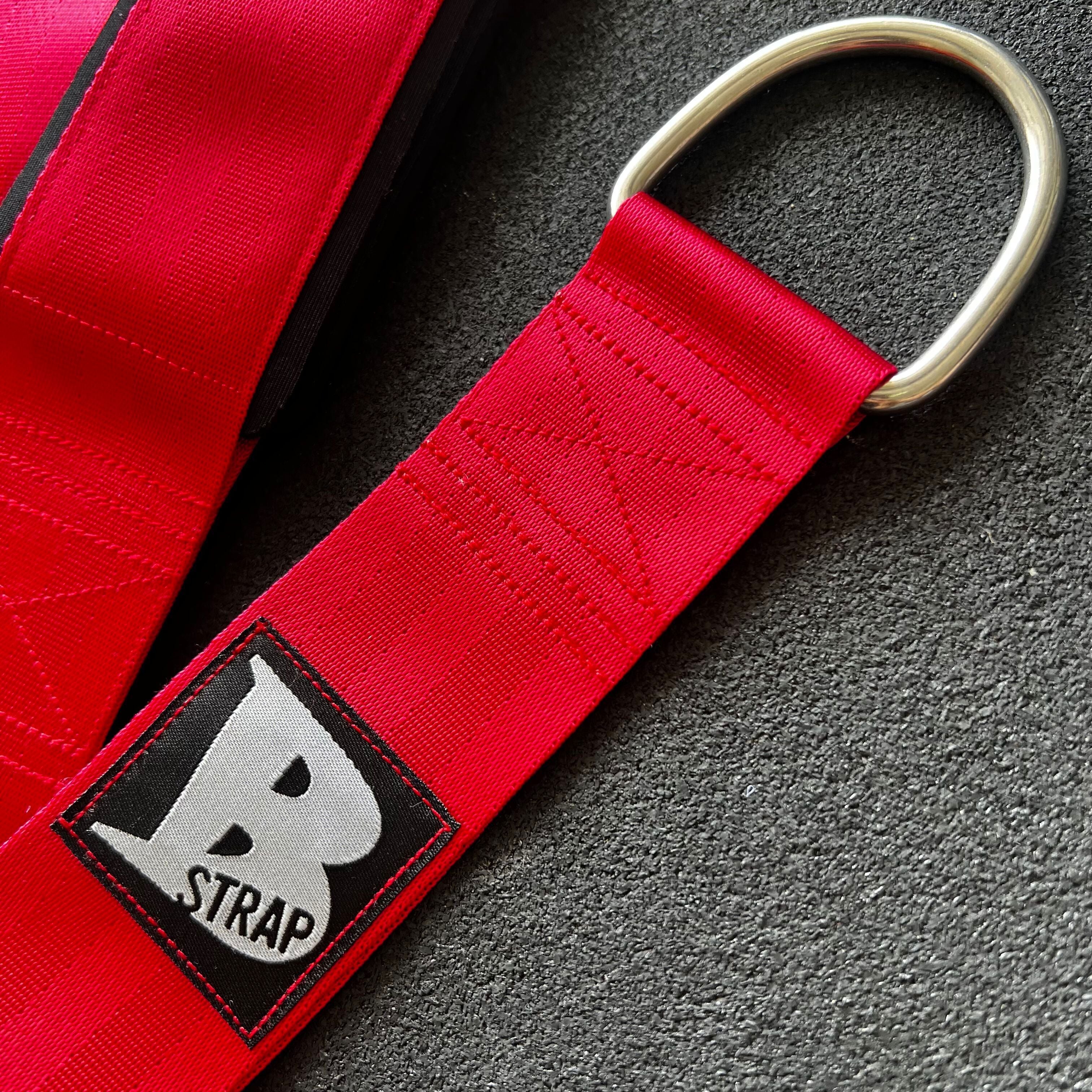 familiar × Bibiy. HAND STRAP RED familiar × Bibiy. HAND STRAP RED familiar Bibiy. HAND STRAP